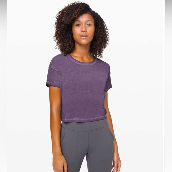 lululemon athletica Tops - Lululemon Cates Crop Tee